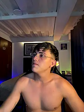 Justin trevor1 online show from October 24, 2025, 10:20 pm