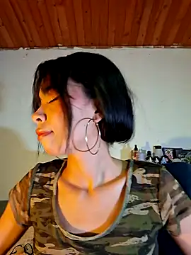 dolliette24 online show from July 7, 2026, 2:47 am