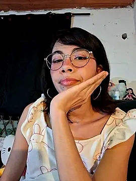 dolliette24 online show from July 26, 2026, 6:20 am