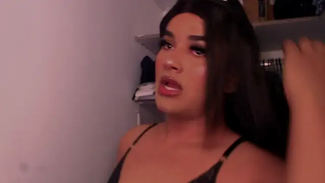 Snapshot of vicky_carrington chatting on October 13, 2025, 8:27 am vicky carrington online show from October 13, 2025, 8:27 am