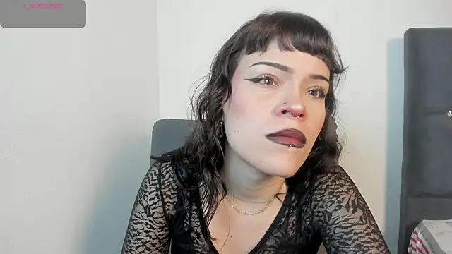 Snapshot of Seijacu chatting on December 3, 2025, 8:08 pm Seijacu online show from December 3, 2025, 8:08 pm