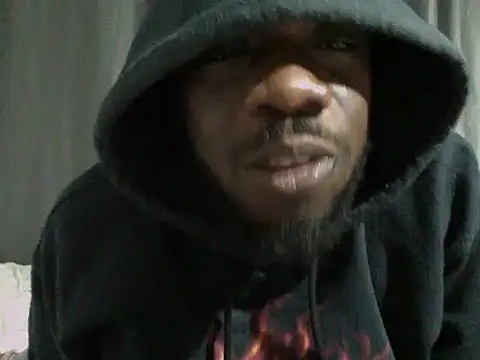 Snapshot of Conda8inch chatting on October 16, 2025, 12:19 am Conda8inch online show from October 16, 2025, 12:19 am