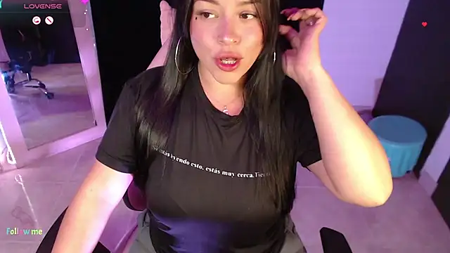 Danniela20 online show from March 2, 2026, 3:51 am