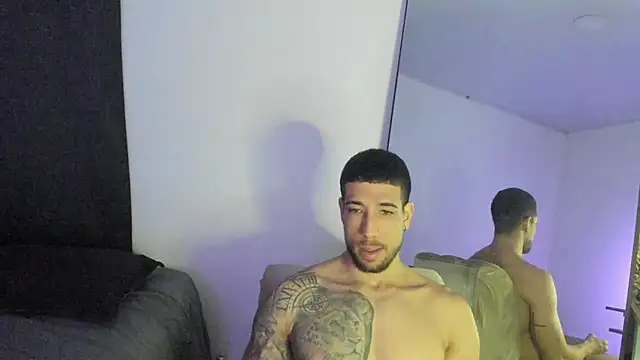 ThiagoLugo online show from December 20, 2025, 6:49 am