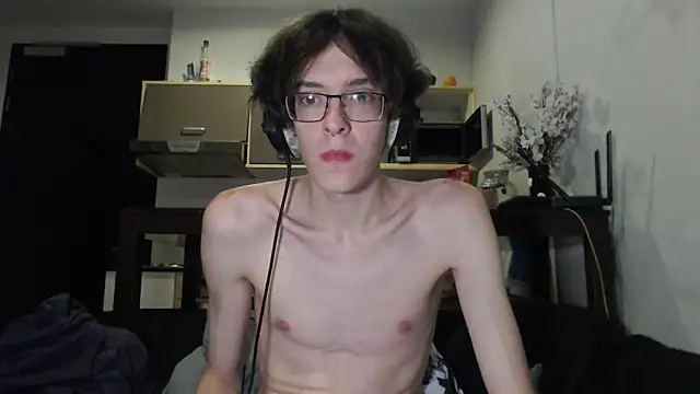 Snapshot of LovesomeCookie chatting on October 14, 2025, 4:07 pm LovesomeCookie online show from October 14, 2025, 4:07 pm