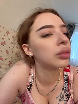 Snapshot of Hannah_xBaby chatting on July 21, 2026, 11:11 am Hannah xBaby online show from July 21, 2026, 11:11 am