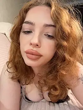 Snapshot of Hannah_xBaby chatting on May 19, 2026, 12:56 pm Hannah xBaby online show from May 19, 2026, 12:56 pm