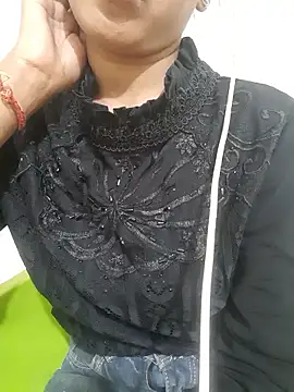 Snapshot of AnkitaDevi chatting on January 17, 2026, 7:34 am AnkitaDevi online show from January 17, 2026, 7:34 am