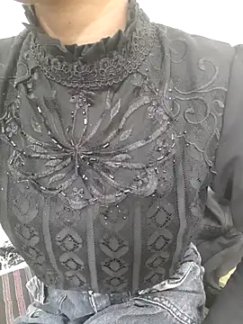 Snapshot of AnkitaDevi chatting on December 20, 2025, 3:42 am AnkitaDevi online show from December 20, 2025, 3:42 am