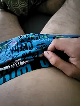 Snapshot of BobyKifff chatting on November 13, 2025, 11:58 am BobyKifff online show from November 13, 2025, 11:58 am