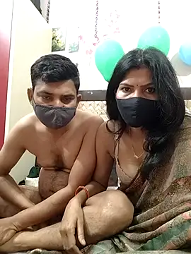 Snapshot of Yourhotsweetgirl chatting on January 16, 2026, 5:55 am Yourhotsweetgirl online show from January 16, 2026, 5:55 am