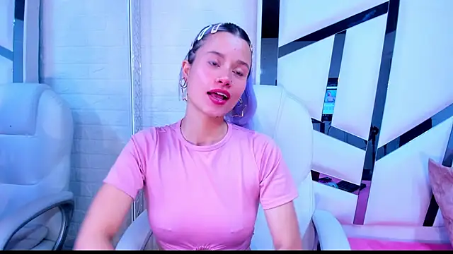 barbieambar online show from September 10, 2025, 12:26 pm