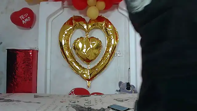 gabo hotboy online show from September 19, 2025, 1:42 am