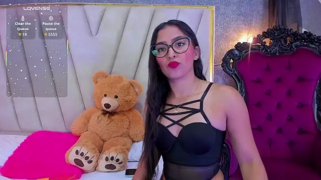 Snapshot of AmyStar1 chatting on October 14, 2025, 9:15 pm AmyStar1 online show from October 14, 2025, 9:15 pm