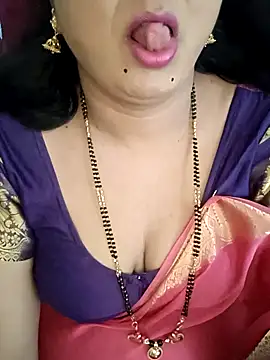 Snapshot of Niharika555 chatting on March 13, 2026, 9:03 am Niharika555 online show from March 13, 2026, 9:03 am