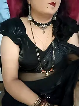 Snapshot of Niharika555 chatting on April 22, 2026, 8:32 am Niharika555 online show from April 22, 2026, 8:32 am