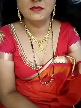 Snapshot of Niharika555 chatting on April 18, 2026, 6:38 am Niharika555 online show from April 18, 2026, 6:38 am