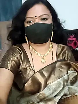Snapshot of Niharika555 chatting on April 18, 2026, 7:58 pm Niharika555 online show from April 18, 2026, 7:58 pm
