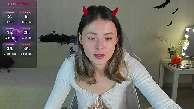 Snapshot of ArleneThomas chatting on October 22, 2025, 12:59 pm ArleneThomas online show from October 22, 2025, 12:59 pm