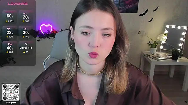 Snapshot of ArleneThomas chatting on November 6, 2025, 1:37 pm ArleneThomas online show from November 6, 2025, 1:37 pm