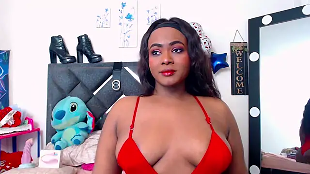 NatashaBella online show from December 5, 2025, 6:23 am