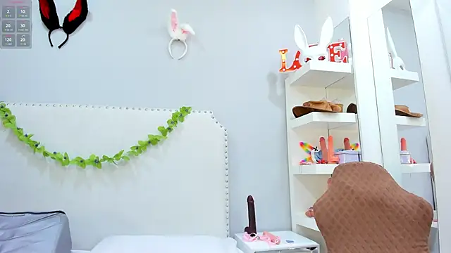 Snapshot of KoraSweett chatting on October 22, 2025, 7:02 pm KoraSweett online show from October 22, 2025, 7:02 pm