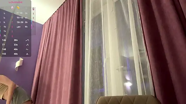 Snapshot of LinaMoonBlessed chatting on February 13, 2026, 2:50 pm LinaMoonBlessed online show from February 13, 2026, 2:50 pm