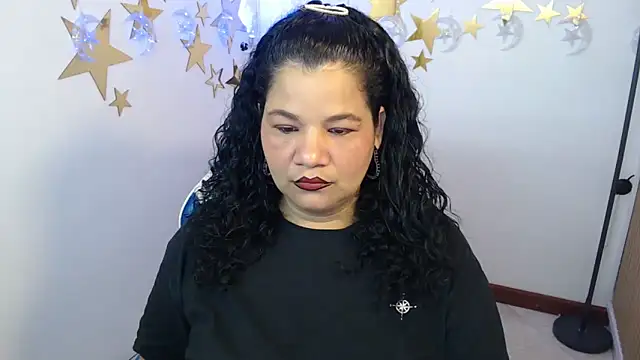 Snapshot of May_fk chatting on November 1, 2025, 5:25 am May fk online show from November 1, 2025, 5:25 am