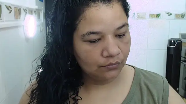 Snapshot of May_fk chatting on November 4, 2025, 5:11 am May fk online show from November 4, 2025, 5:11 am