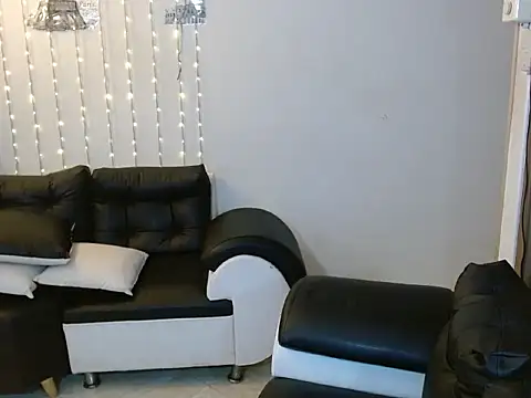 Snapshot of May_fk chatting on February 13, 2026, 9:48 pm May fk online show from February 13, 2026, 9:48 pm