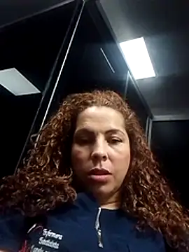 Snapshot of Yanis_Ariel12 chatting on December 3, 2025, 12:26 pm Yanis Ariel12 online show from December 3, 2025, 12:26 pm