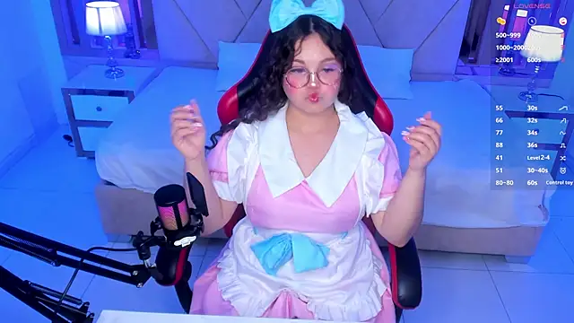 ShylySweet online show from December 1, 2025, 5:30 am