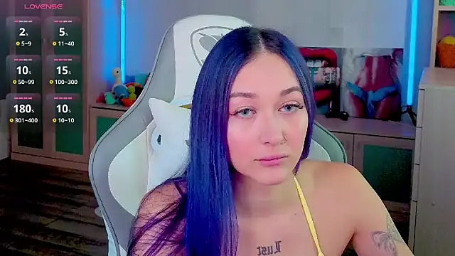 Im suka online show from October 18, 2025, 3:30 am