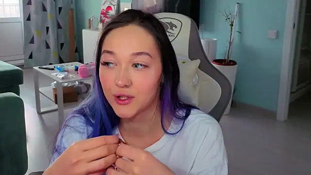 Im suka online show from February 25, 2026, 3:07 am