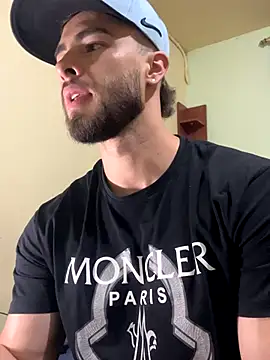 Snapshot of MaxDell chatting on September 11, 2025, 11:16 pm MaxDell online show from September 11, 2025, 11:16 pm