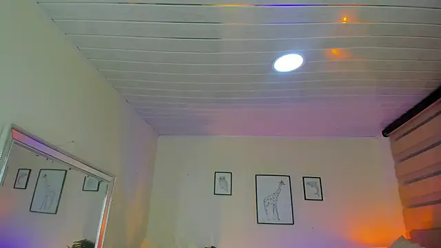 Snapshot of LusyKitty chatting on October 2, 2025, 3:26 pm LusyKitty online show from October 2, 2025, 3:26 pm