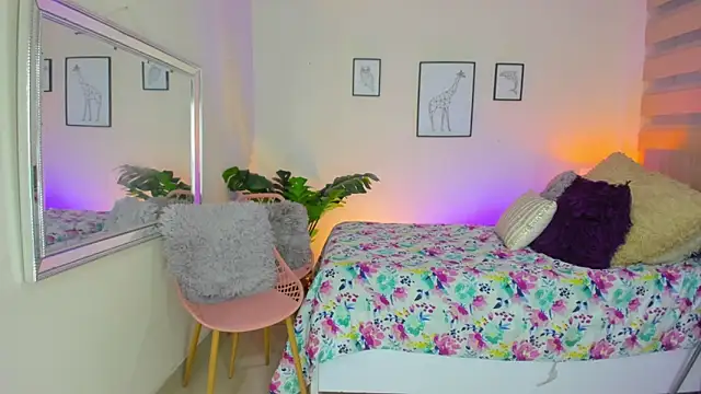 Snapshot of LusyKitty chatting on September 18, 2025, 3:04 pm LusyKitty online show from September 18, 2025, 3:04 pm