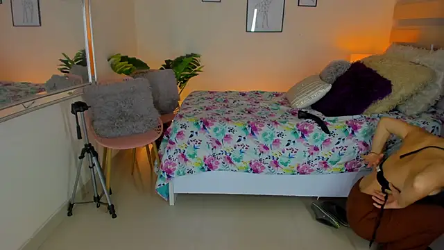 Snapshot of LusyKitty chatting on September 11, 2025, 3:12 pm LusyKitty online show from September 11, 2025, 3:12 pm