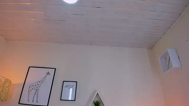 Snapshot of LusyKitty chatting on November 25, 2025, 3:12 pm LusyKitty online show from November 25, 2025, 3:12 pm