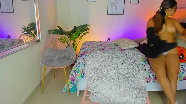 Snapshot of LusyKitty chatting on September 25, 2025, 3:29 pm LusyKitty online show from September 25, 2025, 3:29 pm