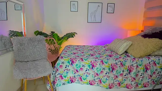 Snapshot of LusyKitty chatting on September 16, 2025, 3:24 pm LusyKitty online show from September 16, 2025, 3:24 pm