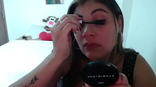 Secret Bella online show from October 29, 2025, 11:42 am