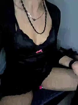 Volcaniiia online show from March 26, 2026, 5:33 pm