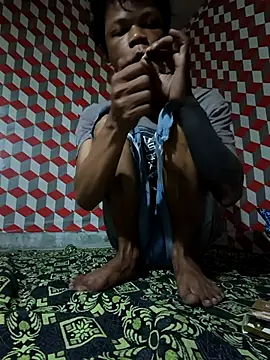 FunkyArmor173 online show from September 13, 2025, 2:17 pm