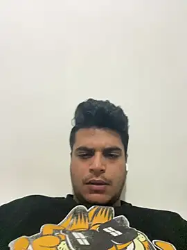 Snapshot of Noam7080z chatting on February 19, 2026, 1:13 am Noam7080z online show from February 19, 2026, 1:13 am