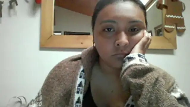 Snapshot of ALANA_150 chatting on December 22, 2025, 12:49 pm ALANA 150 online show from December 22, 2025, 12:49 pm