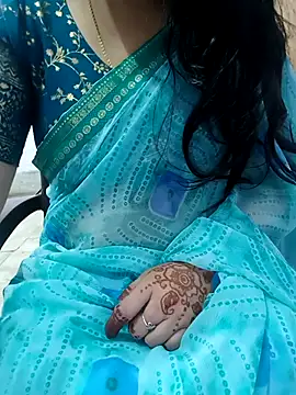 Snapshot of roshni_agrawal0 chatting on March 23, 2026, 9:53 am roshni agrawal0 online show from March 23, 2026, 9:53 am