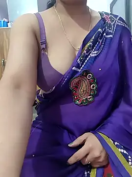 Snapshot of roshni_agrawal0 chatting on December 22, 2025, 11:21 am roshni agrawal0 online show from December 22, 2025, 11:21 am