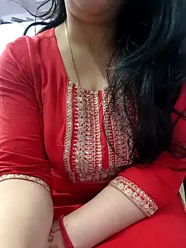 Snapshot of roshni_agrawal0 chatting on March 22, 2026, 9:33 am roshni agrawal0 online show from March 22, 2026, 9:33 am