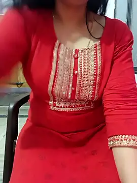 Snapshot of roshni_agrawal0 chatting on January 9, 2026, 12:56 pm roshni agrawal0 online show from January 9, 2026, 12:56 pm